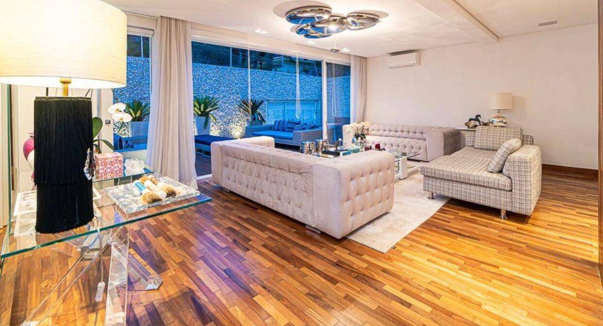 Casa, 3 quartos, 450 m² - Foto 1