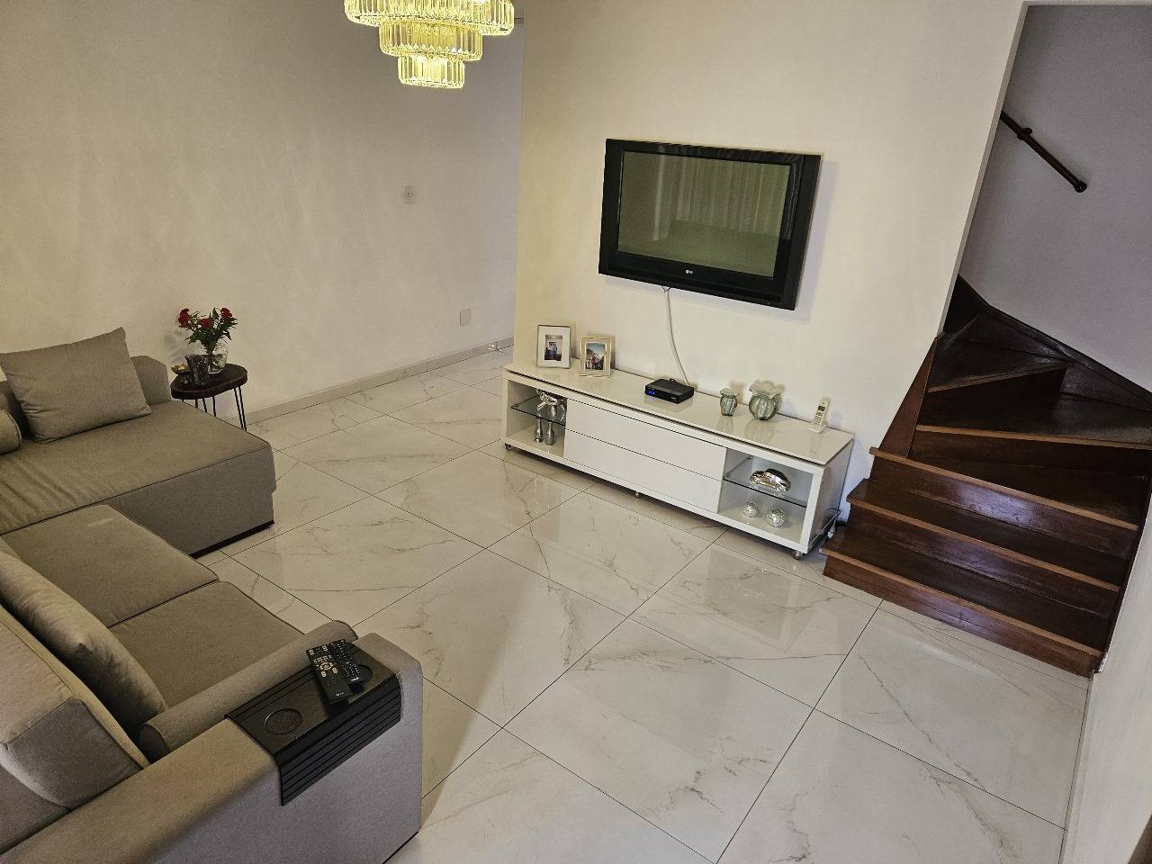 Casa, 2 quartos, 101 m² - Foto 1