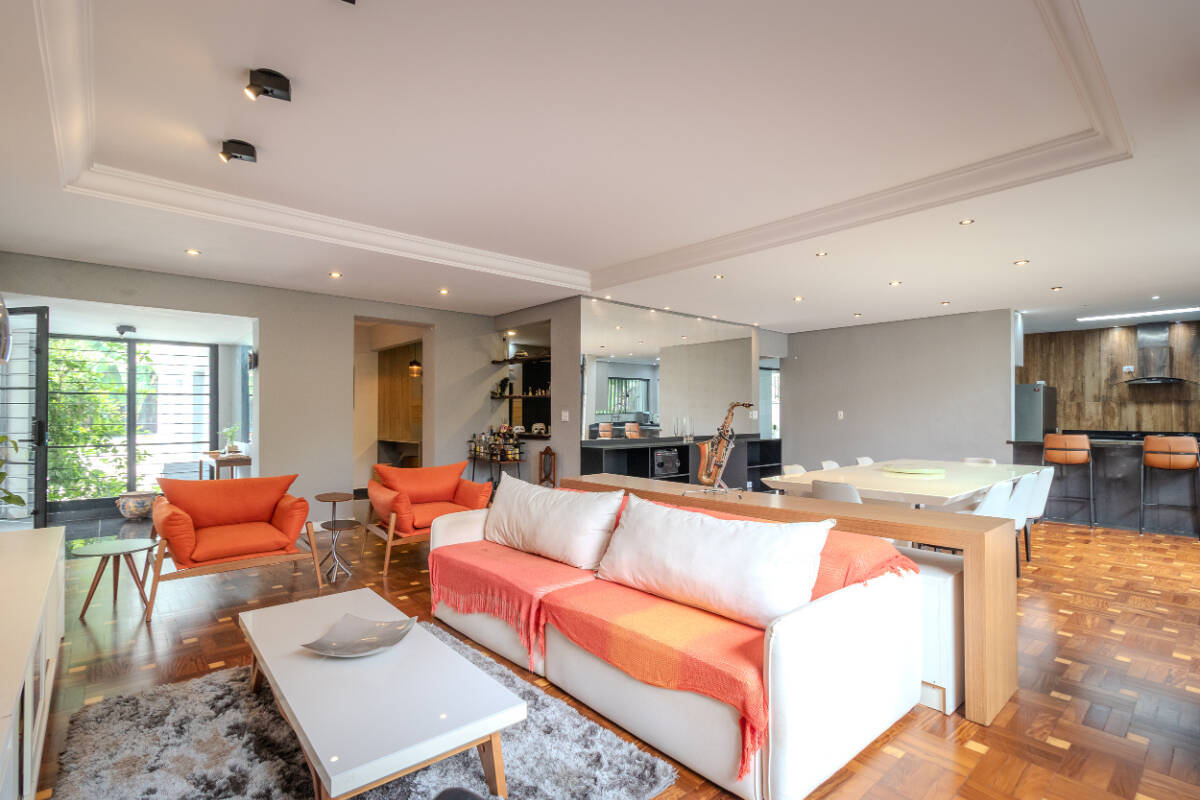 Casa, 5 quartos, 340 m² - Foto 1