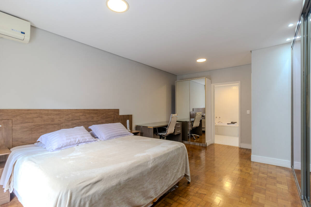 Casa, 5 quartos, 340 m² - Foto 38