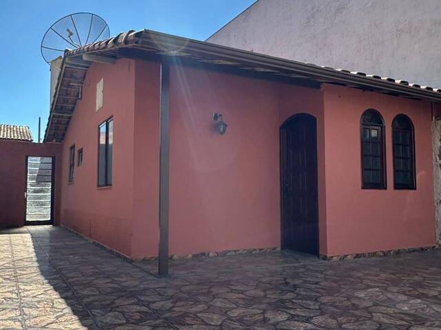 Venda em Casa de Pedra - Volta Redonda