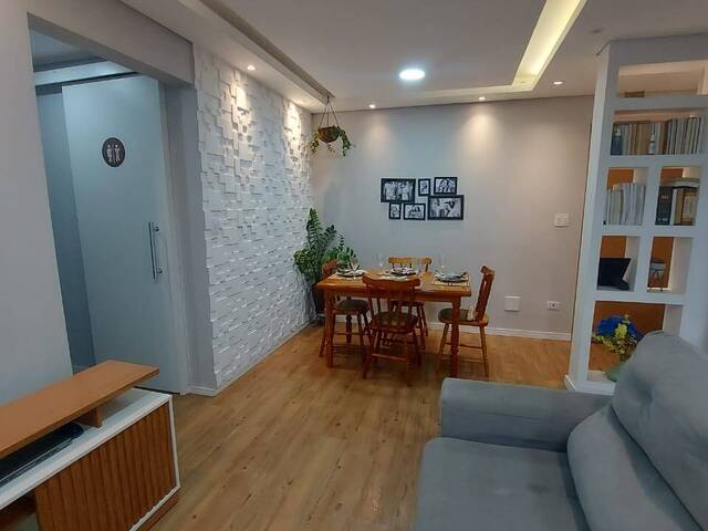 #690 - Apartamento para Venda em Embu das Artes - SP