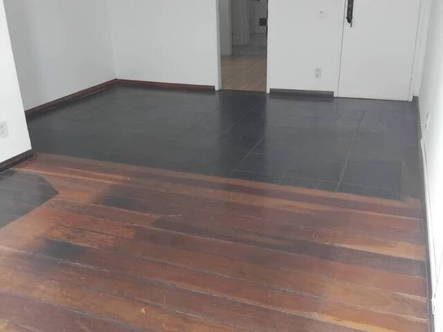 #752 - Apartamento para Locação em Volta Redonda - RJ