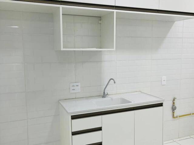 #712 - Apartamento para Venda em São Paulo - SP