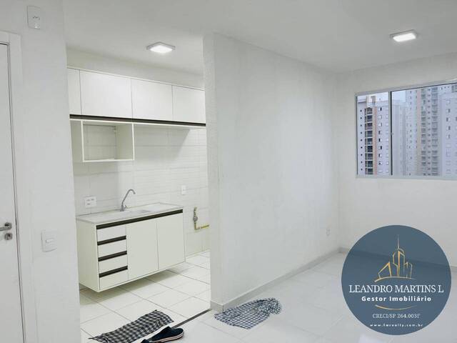 #712 - Apartamento para Venda em São Paulo - SP