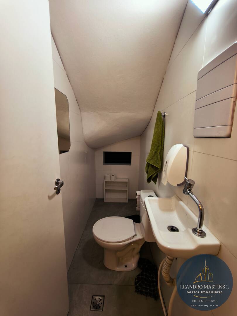 Casa à venda com 7 quartos, 151m² - Foto 17