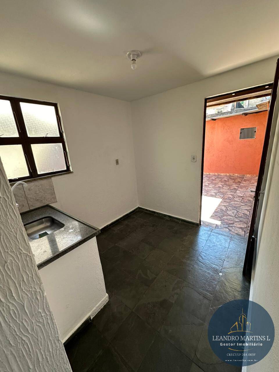 Casa à venda com 3 quartos, 150m² - Foto 10
